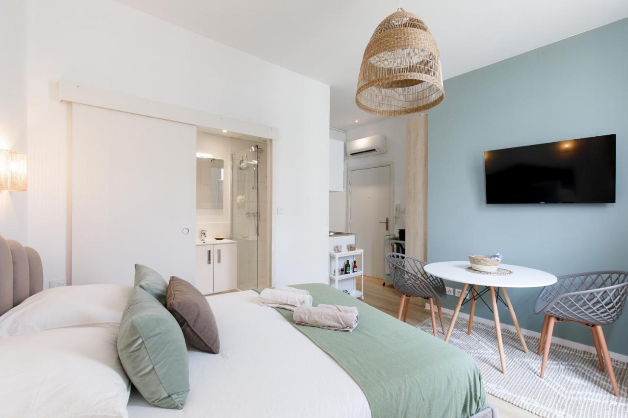 Comfortable W Balcony Center Tgv Appartamento Cannes